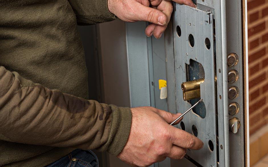 serrurier assistance dépannage Vaux-le-Pénil